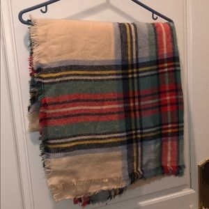 Plaid scarf